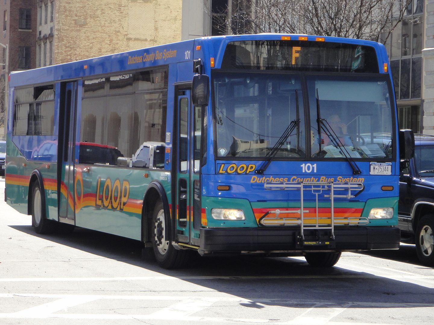 iPICS) Dutchess buses